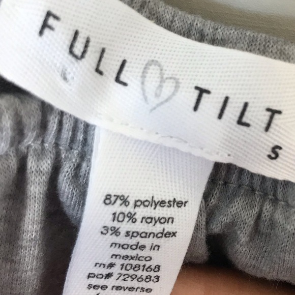 Full Tilt • One Shoulder Ruffle Top Size Small - Picture 7 of 7